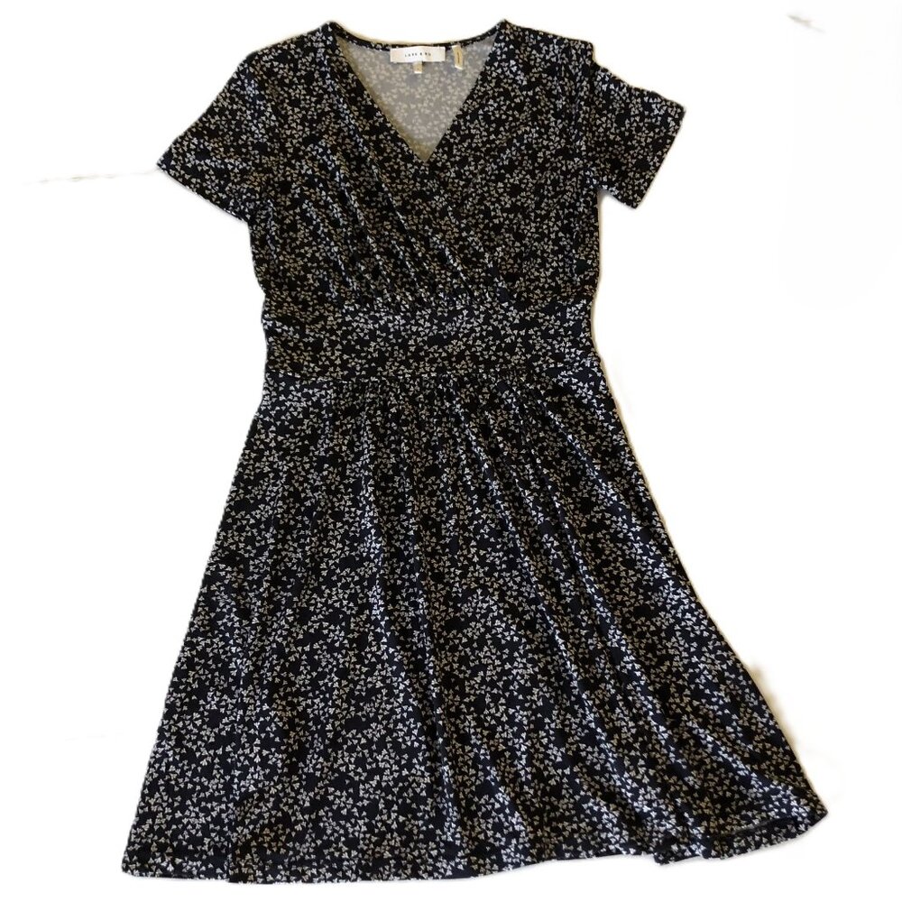 Lark & Ro Wrap Waistband Dress V-Neck Fit & Flare Midi Knee Length Floral Size 6